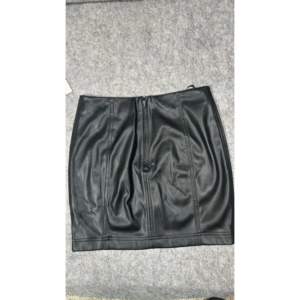 Free People Womens Faux Leather Mini Skirt Black Size 8 Lined Goth Grunge